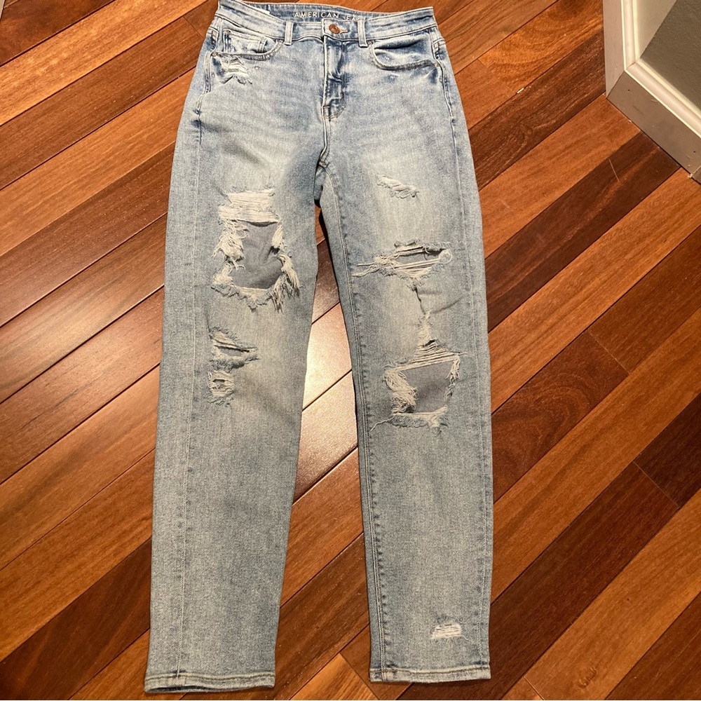 American Eagle Light Blue Distressed Straight Leg Jeans Size 0